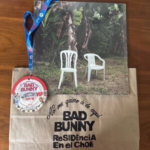 Bad Bunny DeBí TiRAR MáS FOToS- NEW! PUERTO RICO Residency EXCLUSIVE